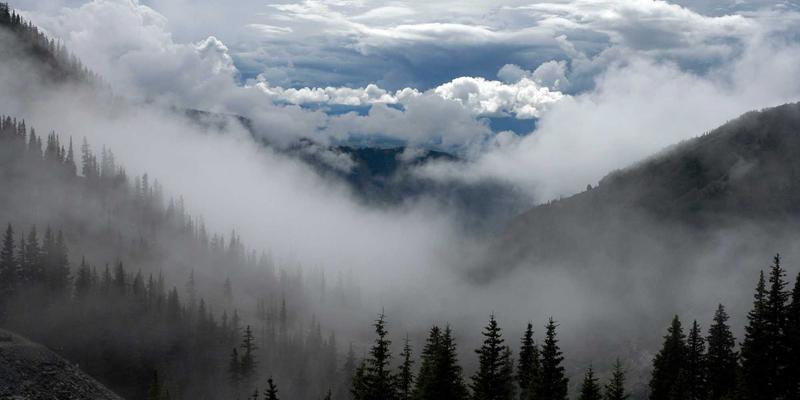 卡萨阿尔帕科：探访赛博朋克酒店与奢华度假背后的原住民手工艺社区